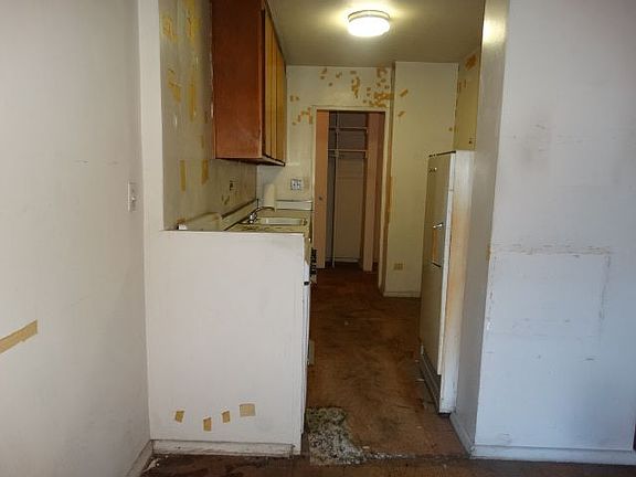 5th image of 440 Neptune Ave #2N