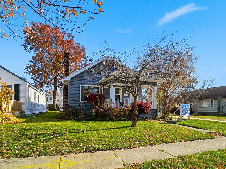 1114 Belvidere Ave — Photo 1