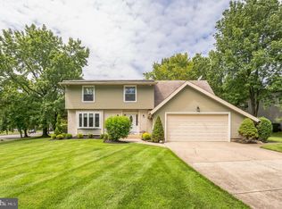 1724 Country Club Dr, Cherry Hill, NJ 08003