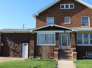 114 E Main St, Griffith, IN 46319