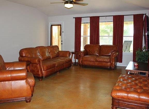 2nd image of 15102 Nordyke Ln