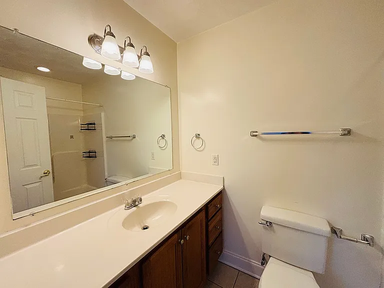795 Collins St — Photo 17