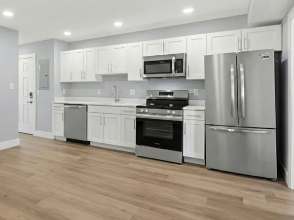 3926 10th St NE APT 3, Washington, DC 20017