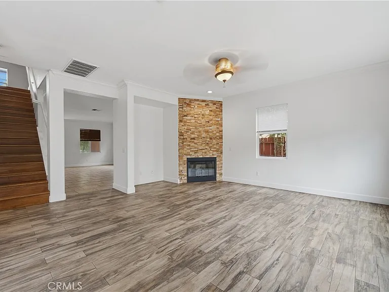 2180 Stonewood St — Photo 15