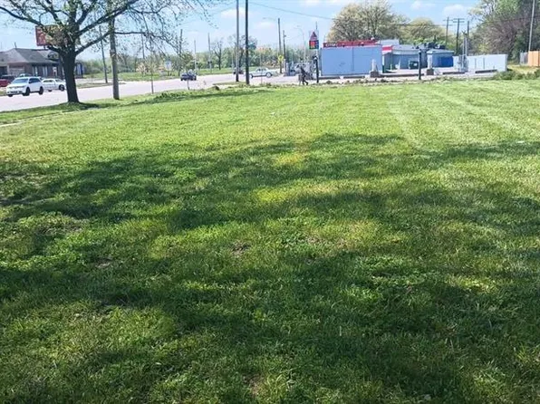 20830 Joy Rd, Detroit, MI 48228