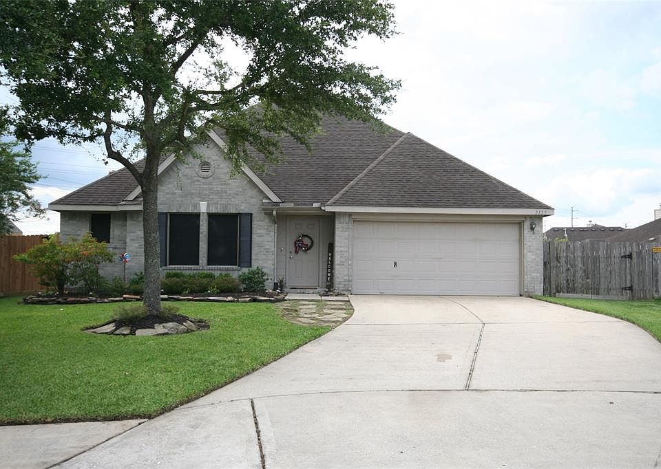1st image of 2129 Piney Wood Dr