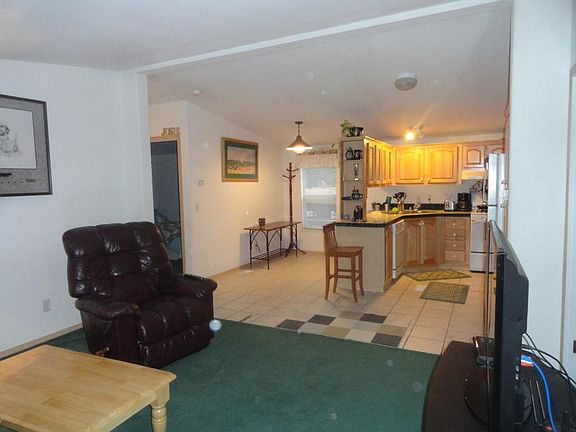 Living room 2