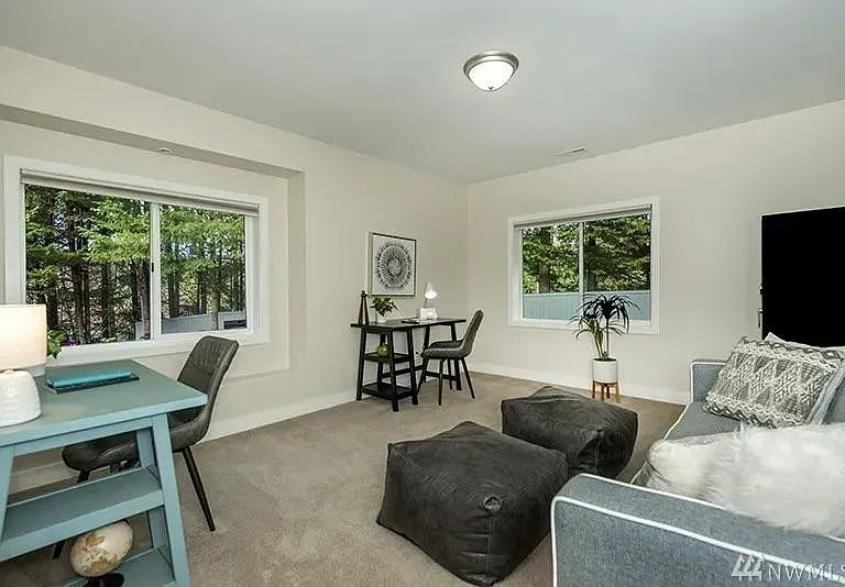 2414 232nd Ave SE — Photo 13