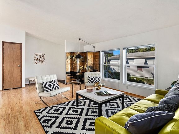 4th image of 32820 20th Avenue S #53
