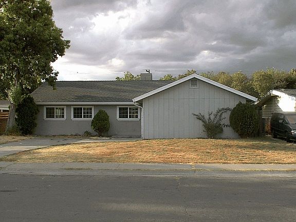 2nd image of 3737 Centinella Dr