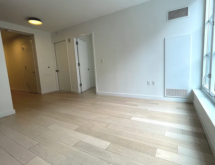 535 W 43rd St N #6KK — Photo 8