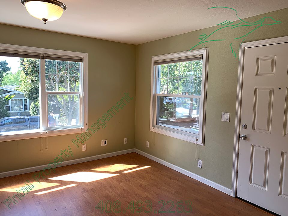 1st image of 225 Chiquita Ave