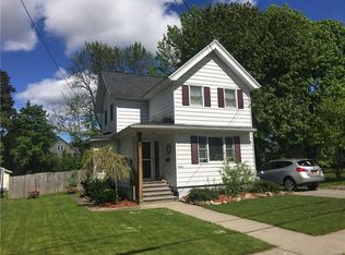 12 Elm St, Auburn, NY 13021