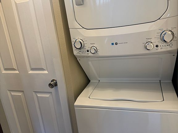 3rd image of 15108 Washington Ave SW APT 2
