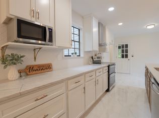 140 Ericson Rd, Cordova, TN 38018