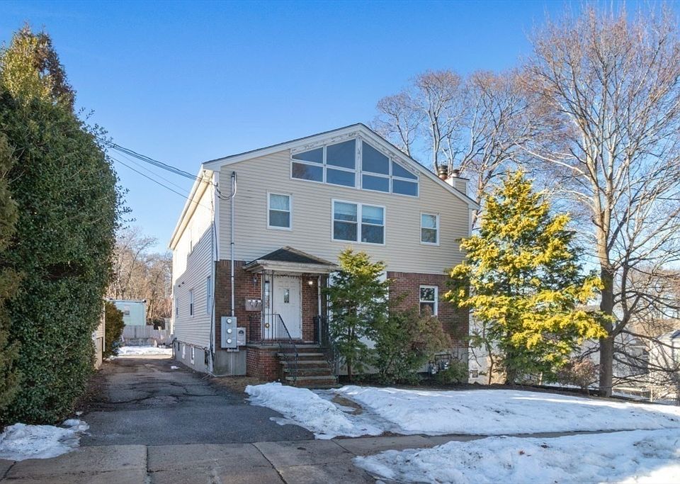 1st image of 47 Dighton St