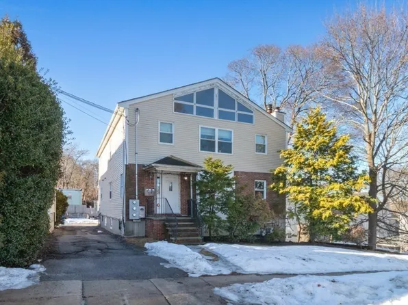 47 Dighton St, Brighton, MA 02135