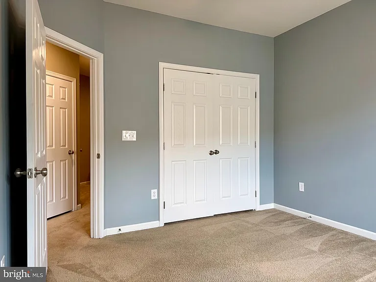 2328 Forest Ridge Ter #6 — Photo 29