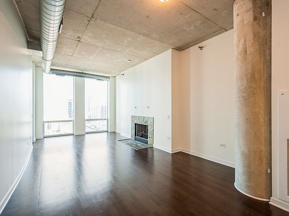 4th image of 720 N Larrabee St APT 1202