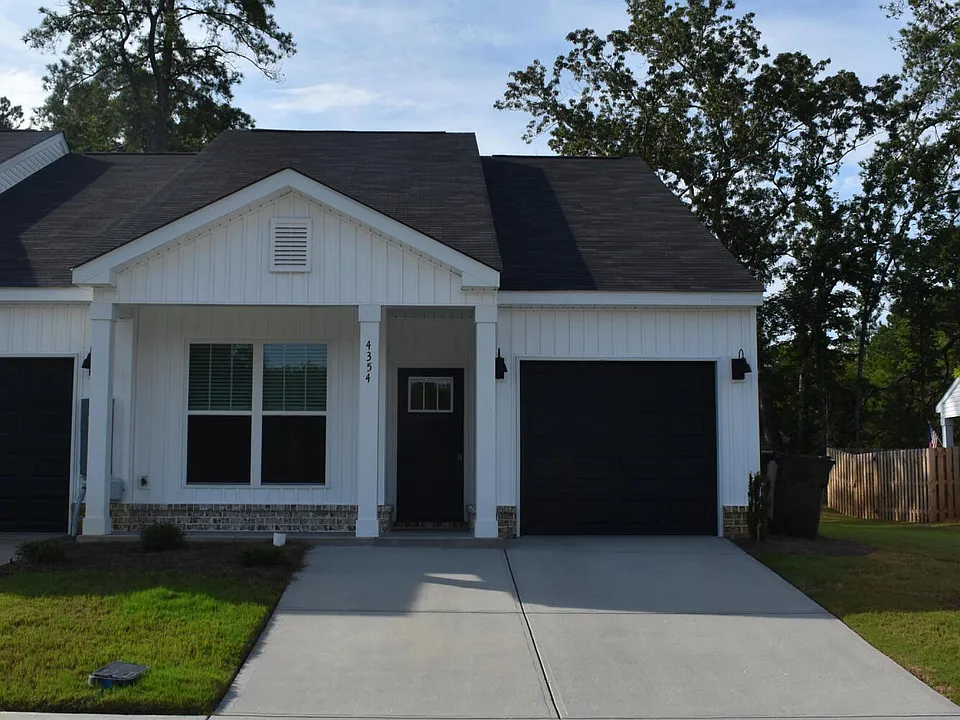 4354 Beautiful Pond Park