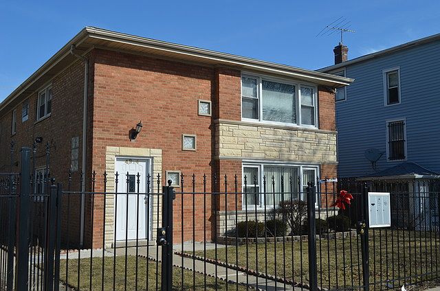 1st image of 4914 W Saint Paul Ave