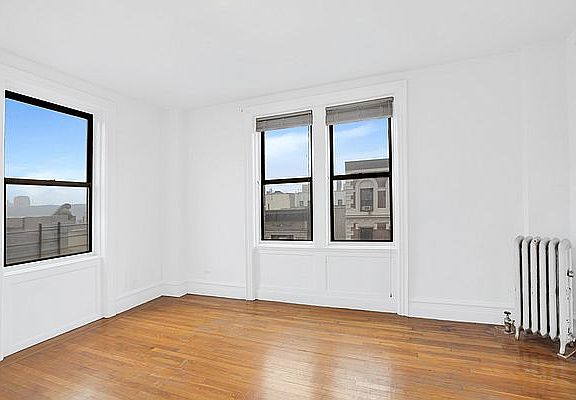 5th image of 3657 Broadway APT 6E
