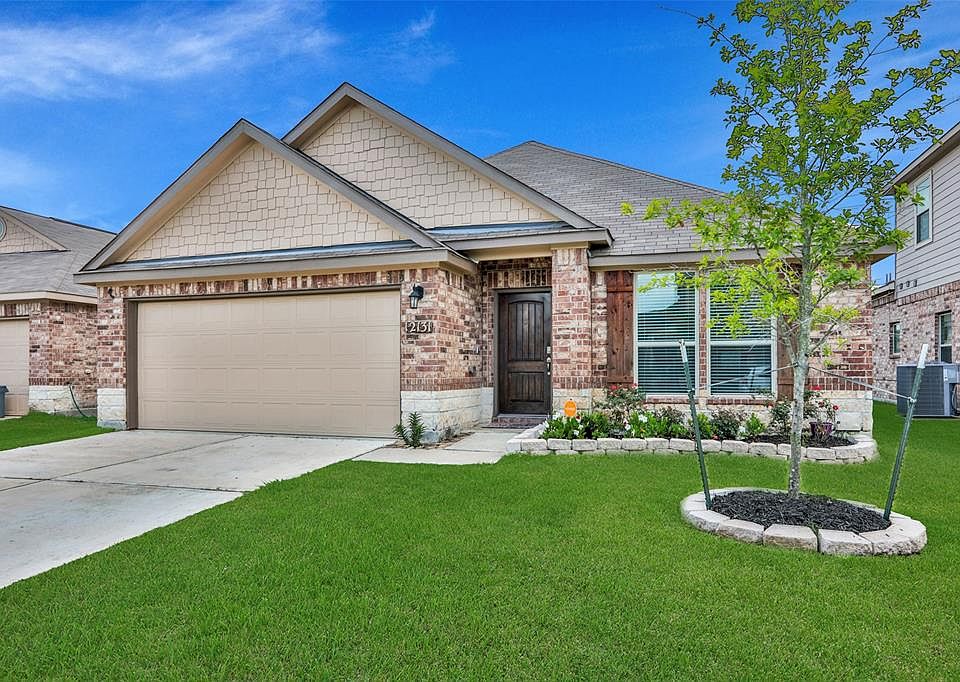 1st image of 12131 Golden Oasis Ln