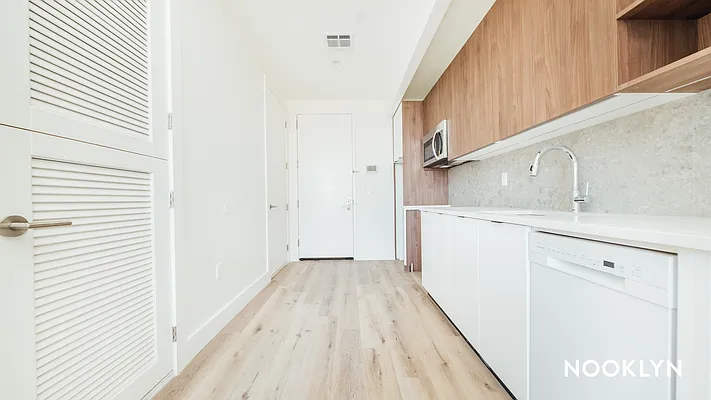Rented by Nooklyn NYC LLC | media 58