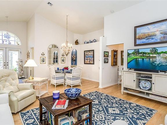 4th image of 416 Pinewood Lake Dr