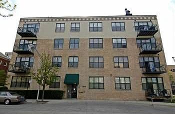 1st image of 2512 N Bosworth Aveune #404