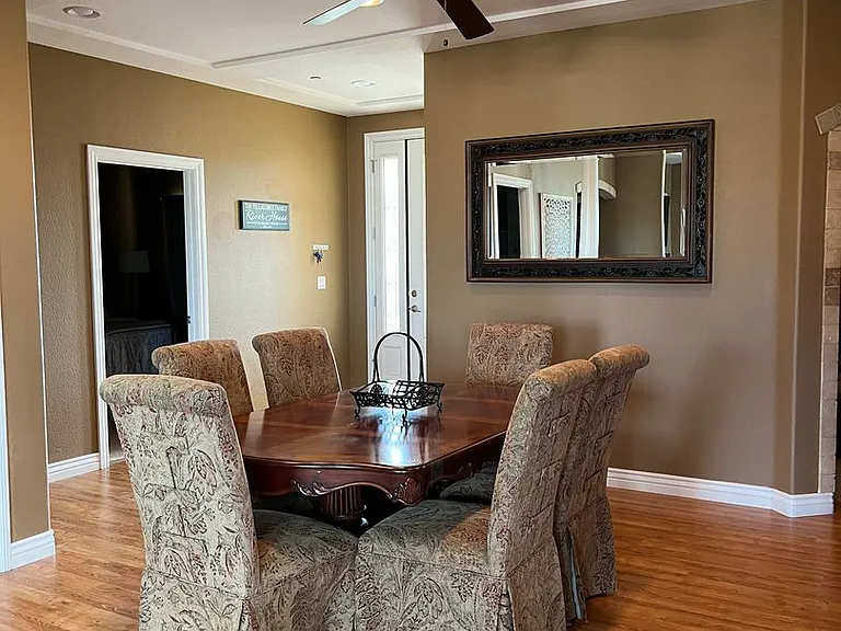 3575 McCormick Blvd #D201 — Photo 2