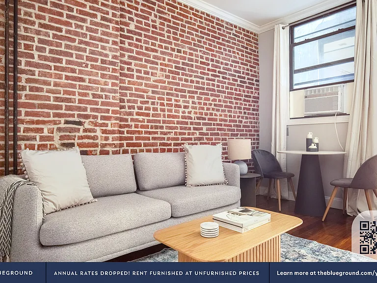 434 W 52nd St #5 — Photo 3