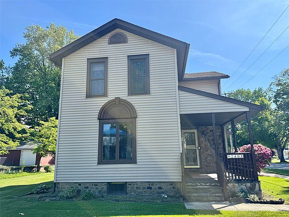 3rd image of 2408 Rice Ave