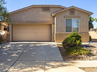 6823 Kayser Mill Rd NW, Albuquerque, NM 87114
