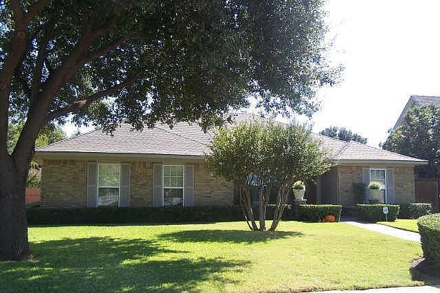 1st image of 214 Gold Finch Dr
