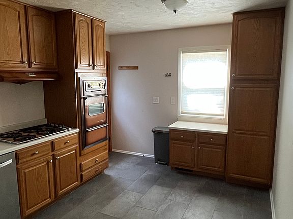 2nd image of 12505 A St