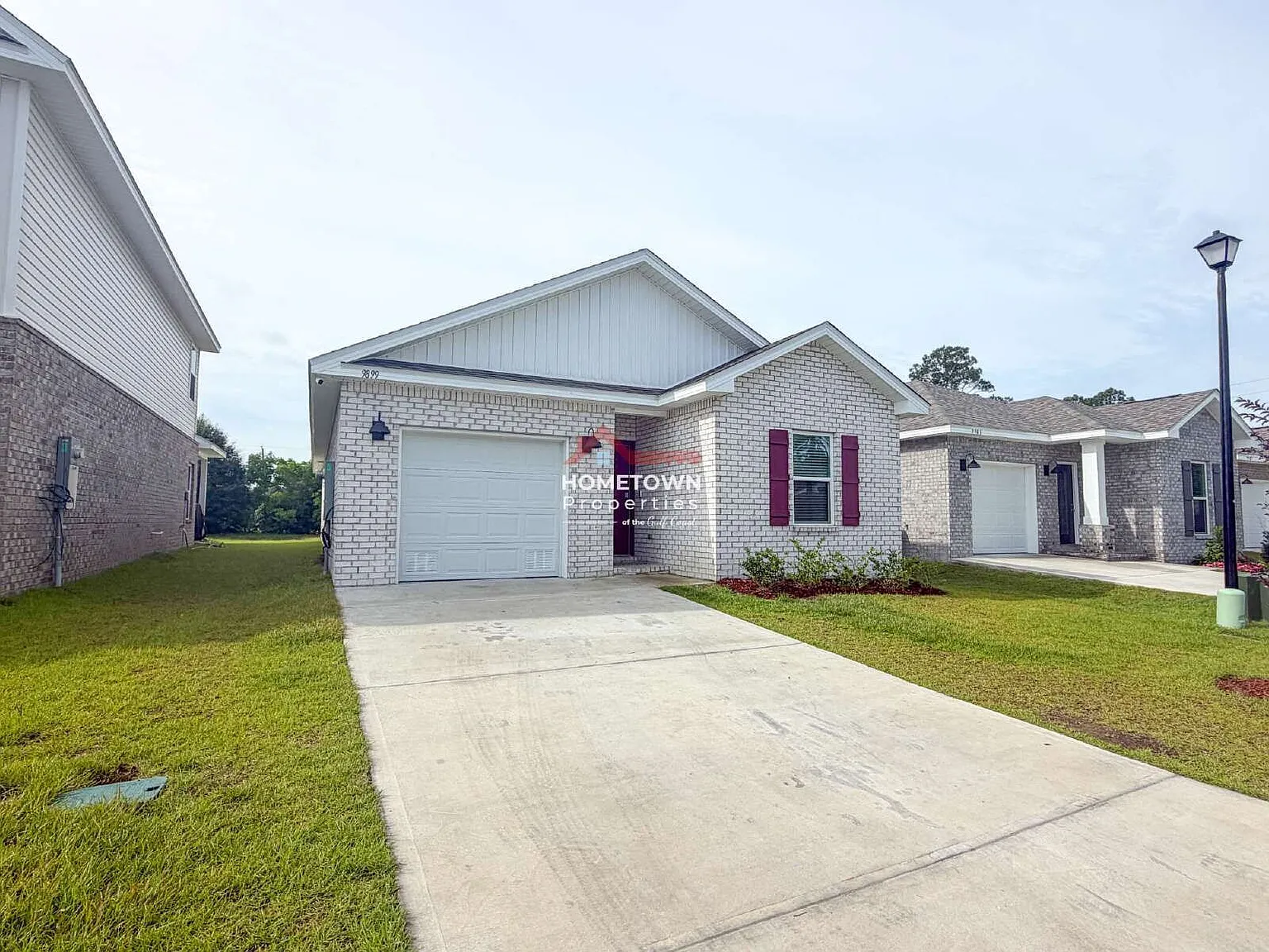 4 bed, 2.0 bath, 1581 sqft, $1,900 — Photo 3