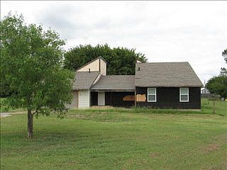 1st image of 642 Matador Dr