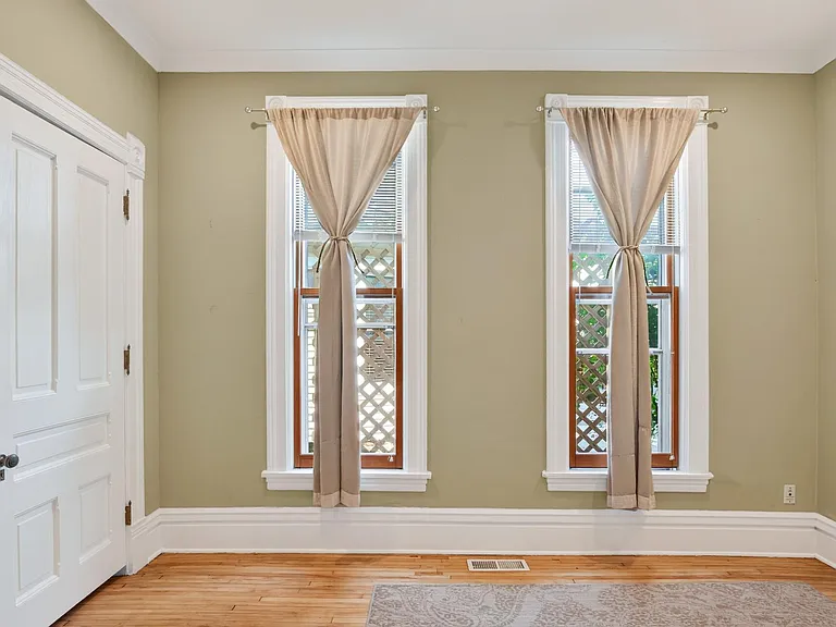 2735 Emerson Ave S #1 — Photo 13