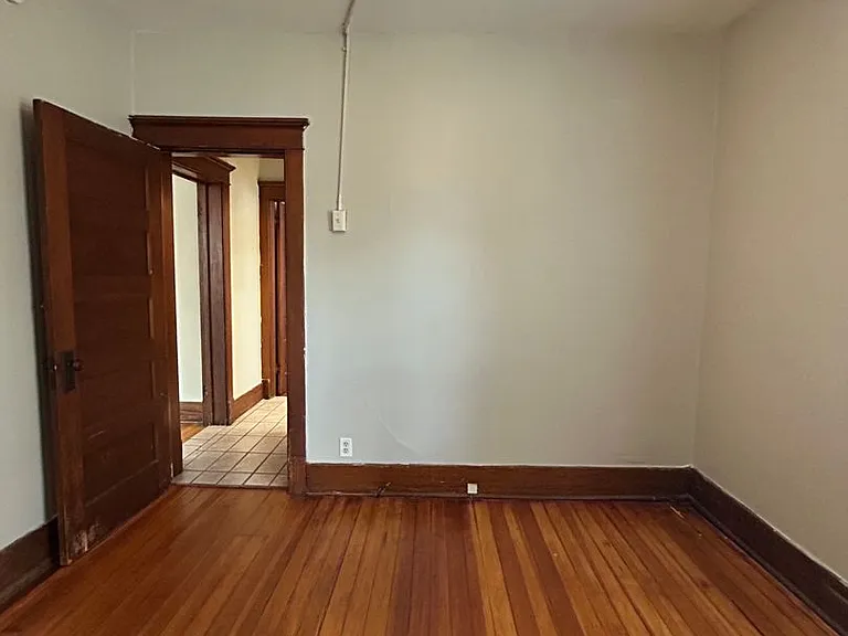 2419 Poppleton Ave — Photo 19