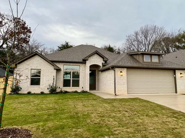 10010 Goldcrest Dr, Flint, TX 75762