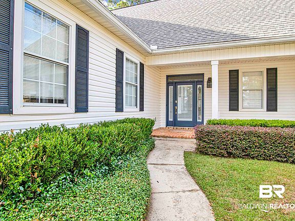 3rd image of 30557 Pine Ct