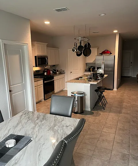 4164 Crooked Bend Dr — Photo 3