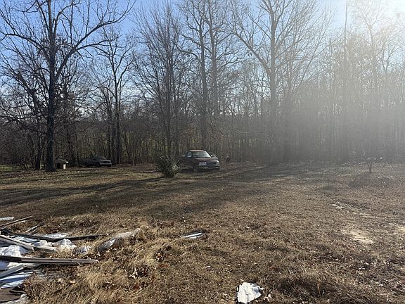 2nd image of 791 Delmont Church Rd