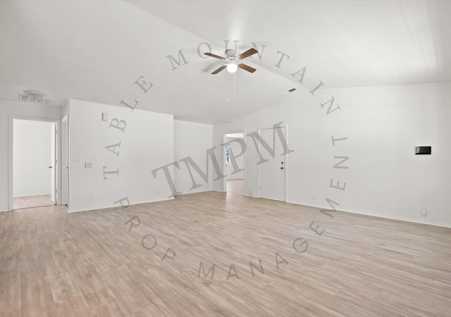 3 Berry Ct., Oroville - Views of Table Mountain! Updated! w/Solar! — Photo 4