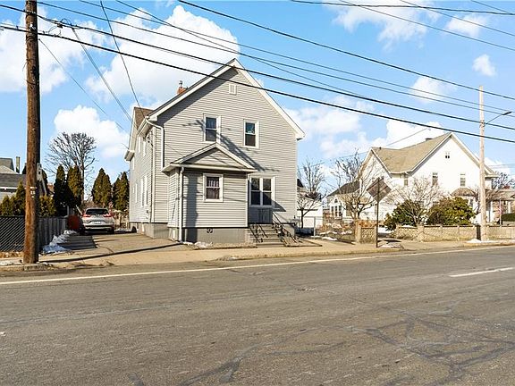 2nd image of 94 John St
