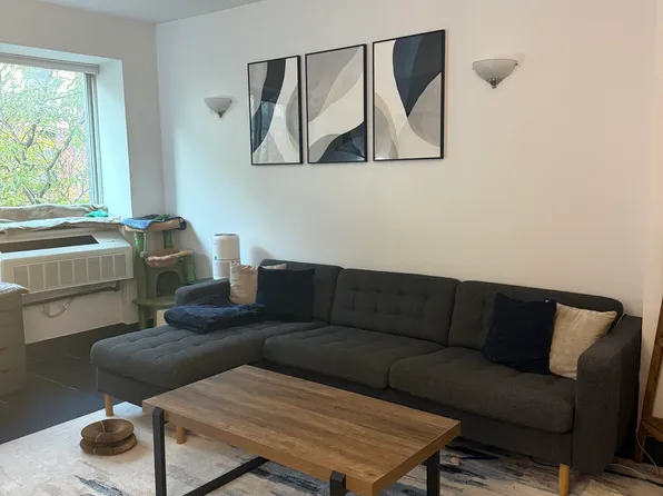 164 Attorney Street image 3 of 6