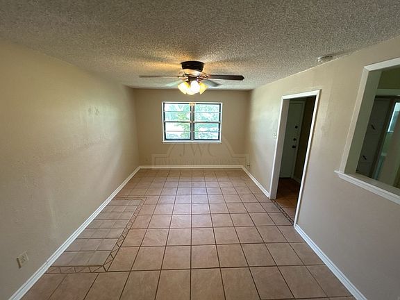 5th image of 3202 Brookbend Dr