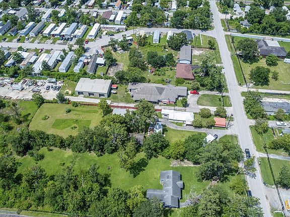 2nd image of 16032 1/2 Ridlon St