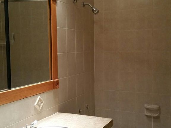 Upper Bath